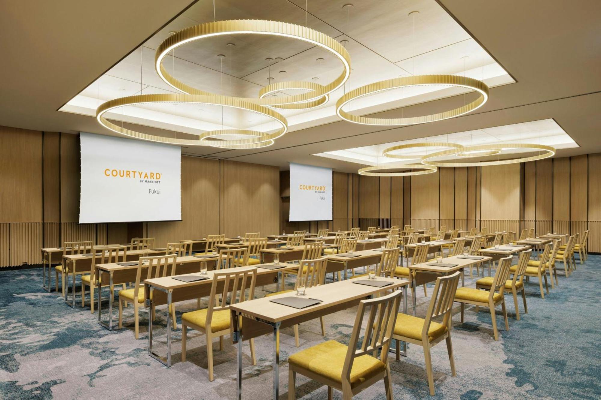 Courtyard By Marriott Fukui Hotel Ngoại thất bức ảnh